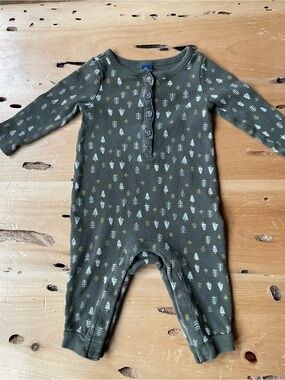 Old Navy Olive Green Woodland Tree Print Baby One-Piece